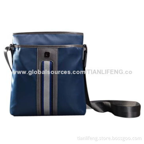 Water-resistant nylon messenger for men, fashion and casual, new style for 2014